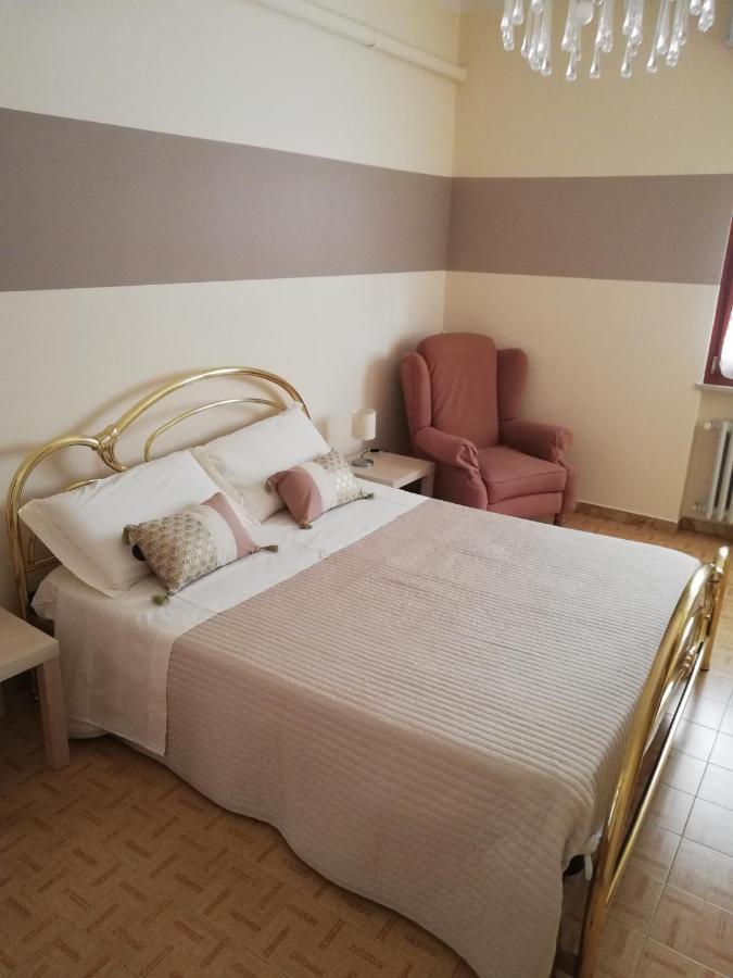 Cinzia'S Holiday Home Desenzano del Garda Luaran gambar
